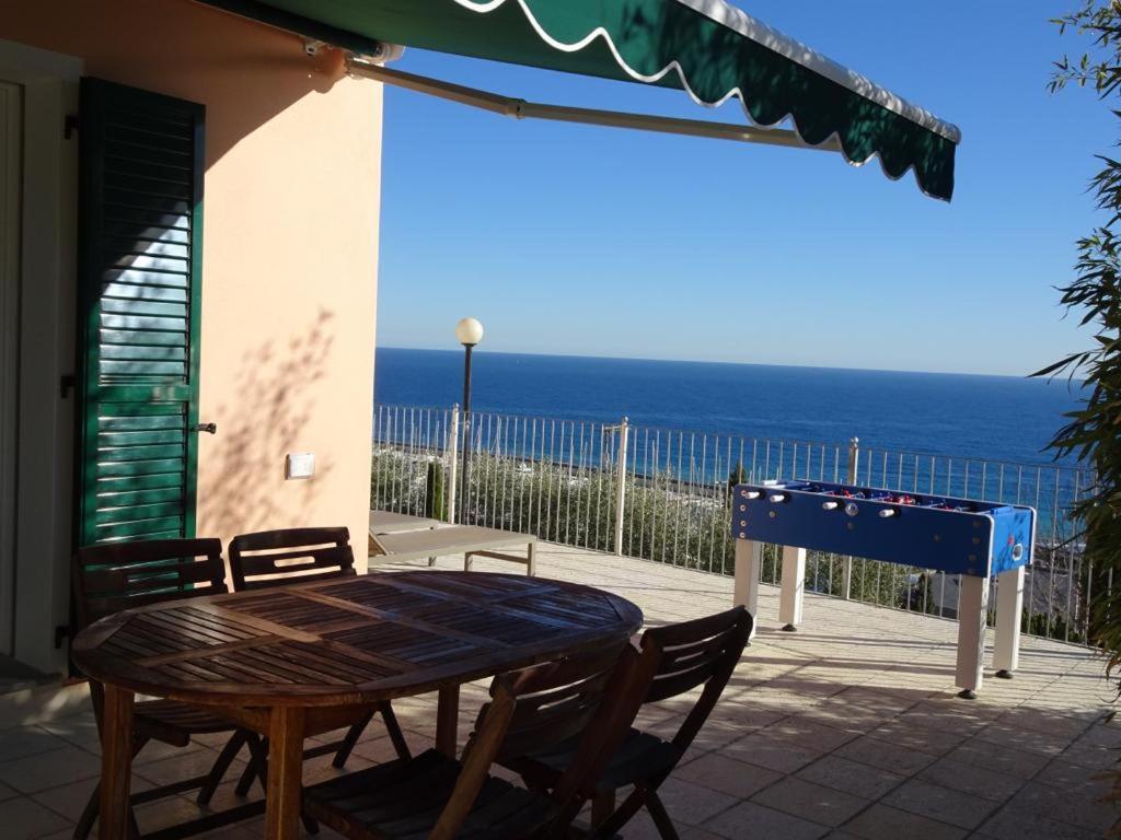 Villetta Sole Mare Santo Stefano al Mare Exteriér fotografie