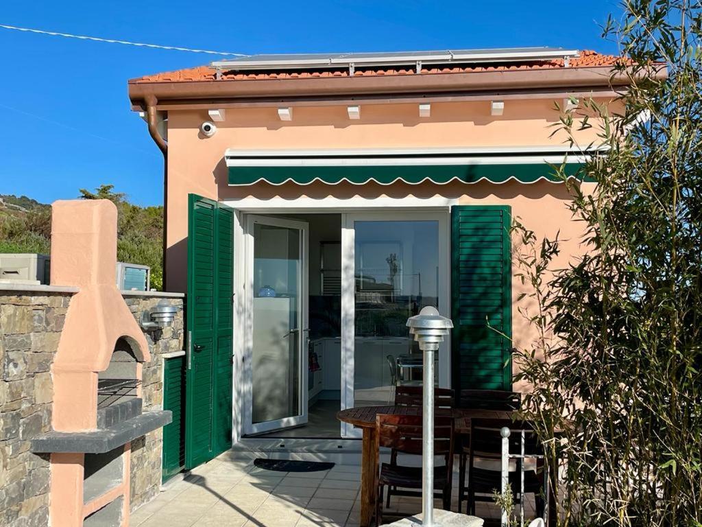 Villetta Sole Mare Santo Stefano al Mare Exteriér fotografie
